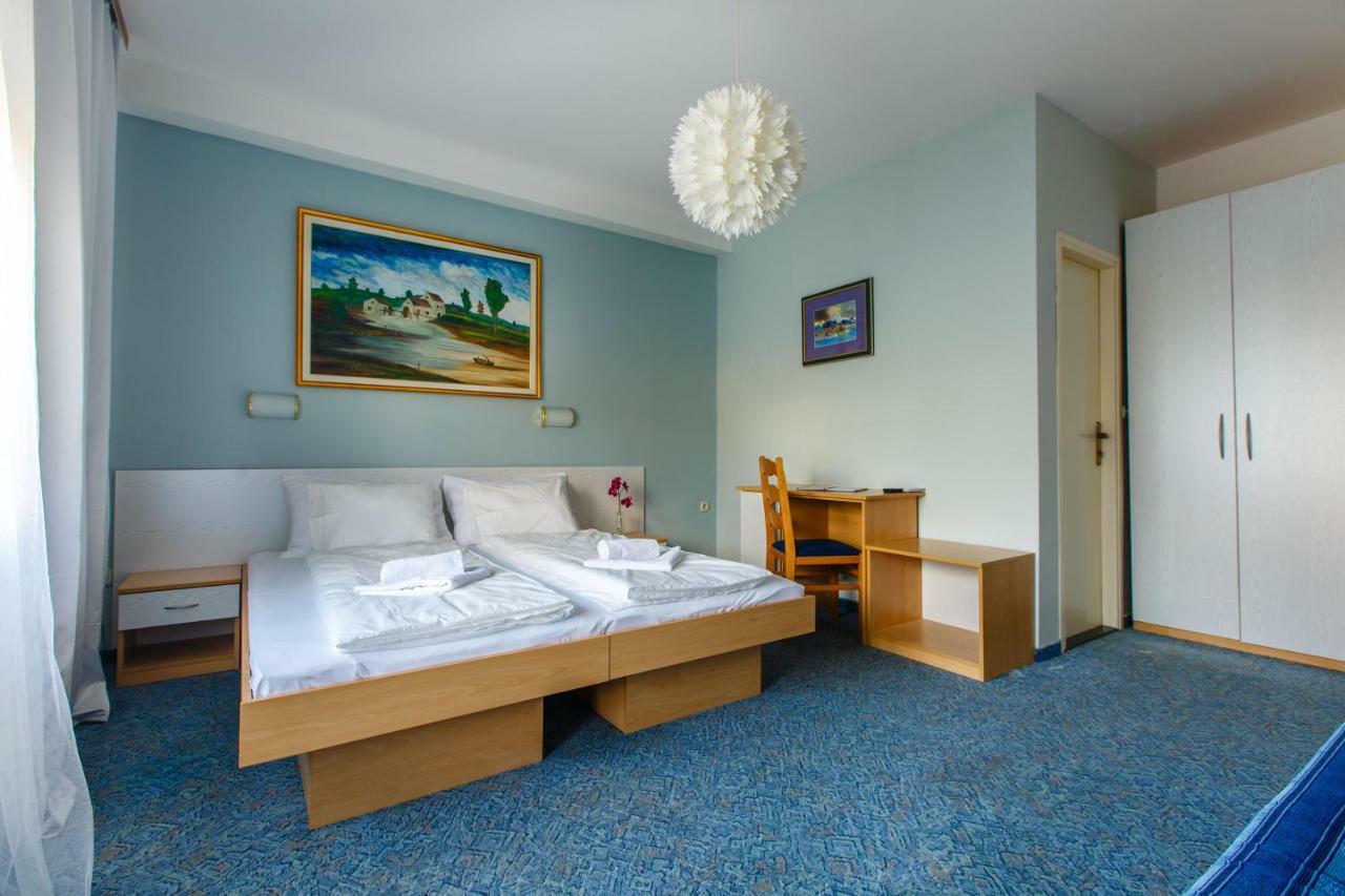 Rooms Split Stobrec Exterior photo